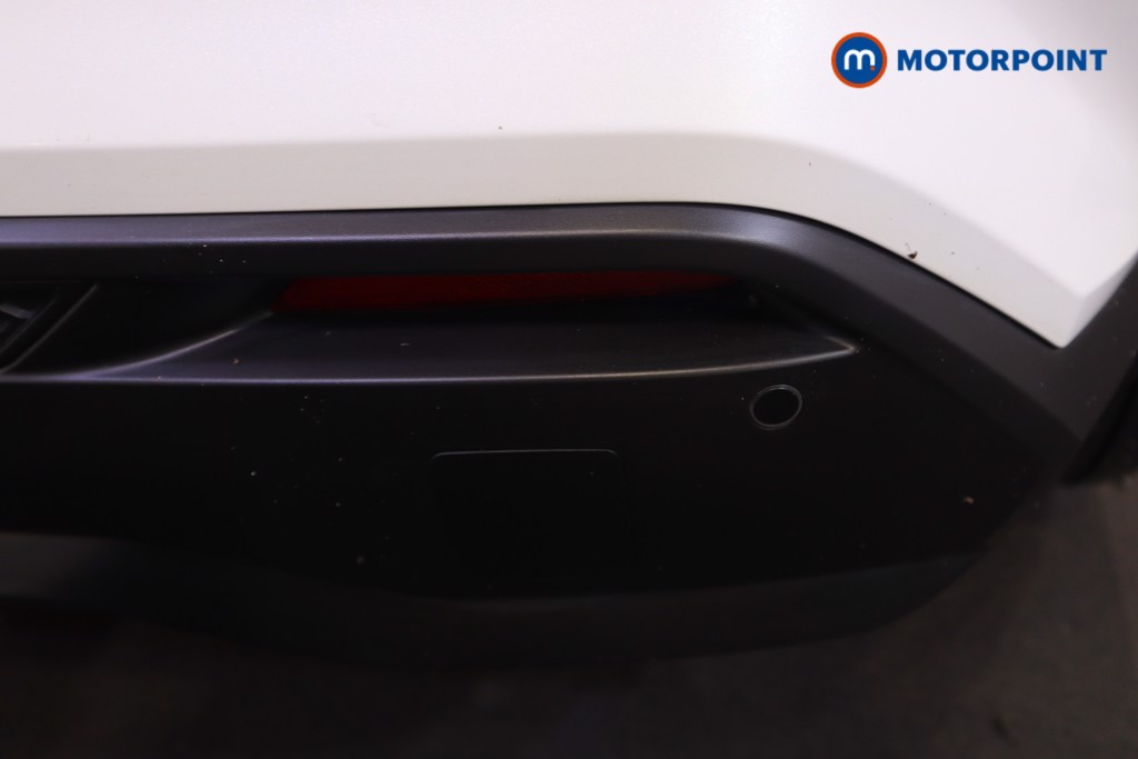 Nissan Juke N-Connecta Manual Petrol SUV - Stock Number (1599090) - 32nd supplementary image