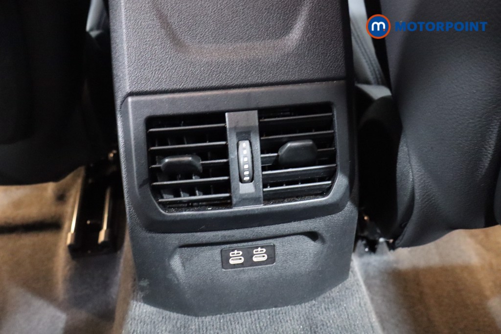 BMW 1 Series M Sport Automatic Petrol Hatchback - Stock Number (1599161) - 24th supplementary image