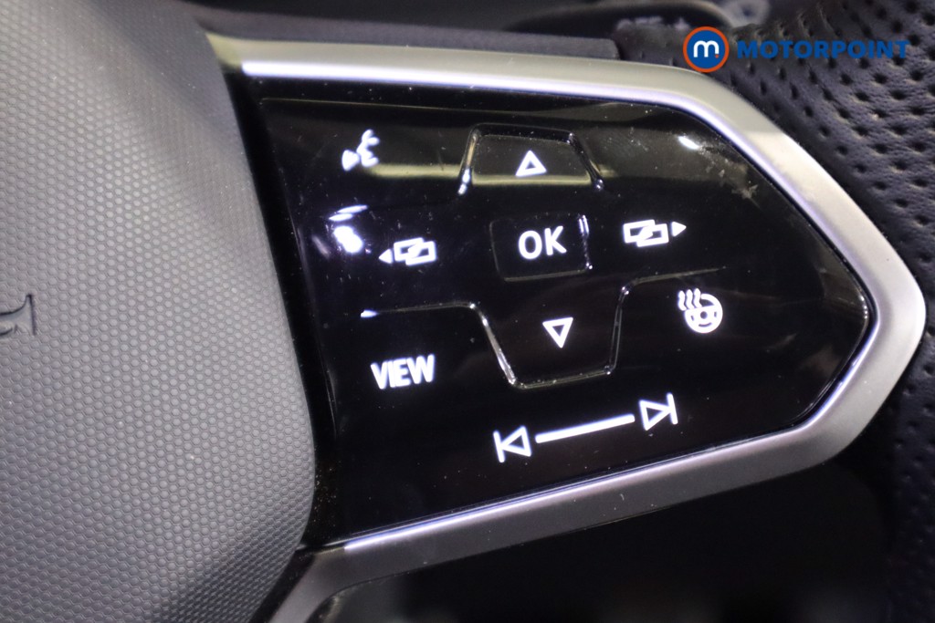 Volkswagen Golf R-Line Automatic Petrol Hatchback - Stock Number (1599256) - 19th supplementary image