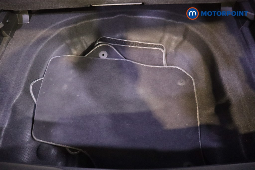 Volkswagen Golf R-Line Automatic Petrol Hatchback - Stock Number (1599256) - 28th supplementary image