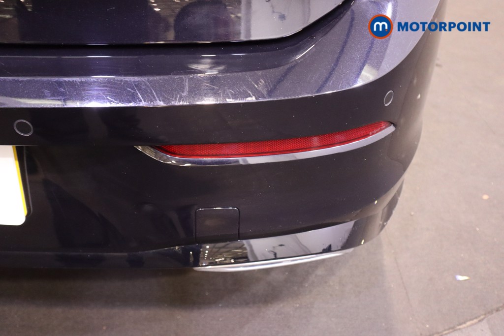 Volkswagen Golf R-Line Automatic Petrol Hatchback - Stock Number (1599256) - 31st supplementary image