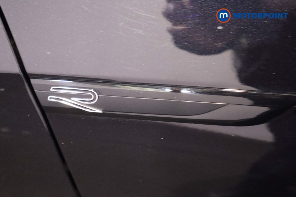 Volkswagen Golf R-Line Automatic Petrol Hatchback - Stock Number (1599256) - 32nd supplementary image