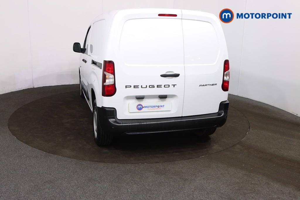Peugeot Partner Professional Manual Diesel Panel Van - Stock Number (1599371) - Rear bumper