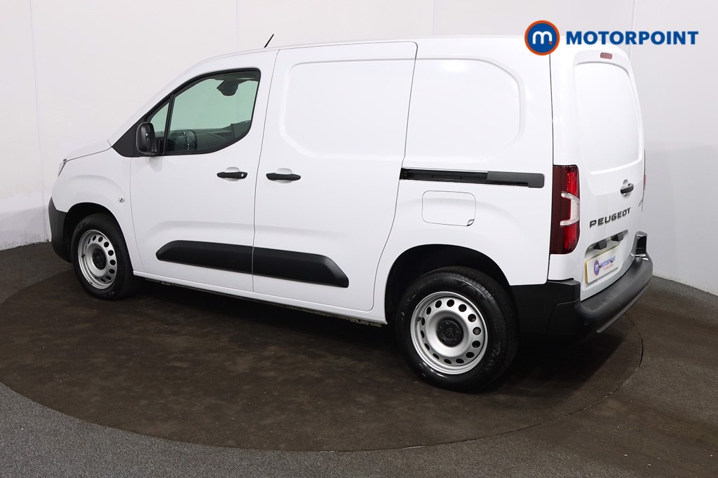 Peugeot Partner Professional Manual Diesel Panel Van - Stock Number (1599371) - Passenger side rear corner