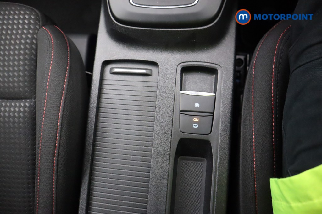 Ford Focus St-Line Automatic Petrol Hatchback - Stock Number (1599421) - 15th supplementary image