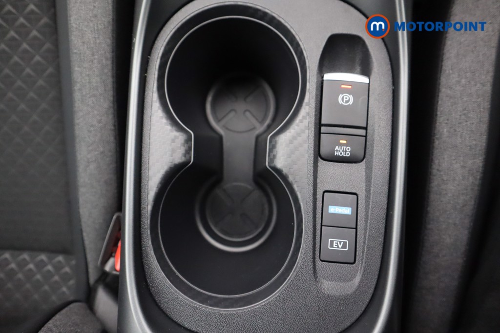 Nissan Juke N-Connecta Automatic Petrol-Electric Hybrid SUV - Stock Number (1599424) - 20th supplementary image