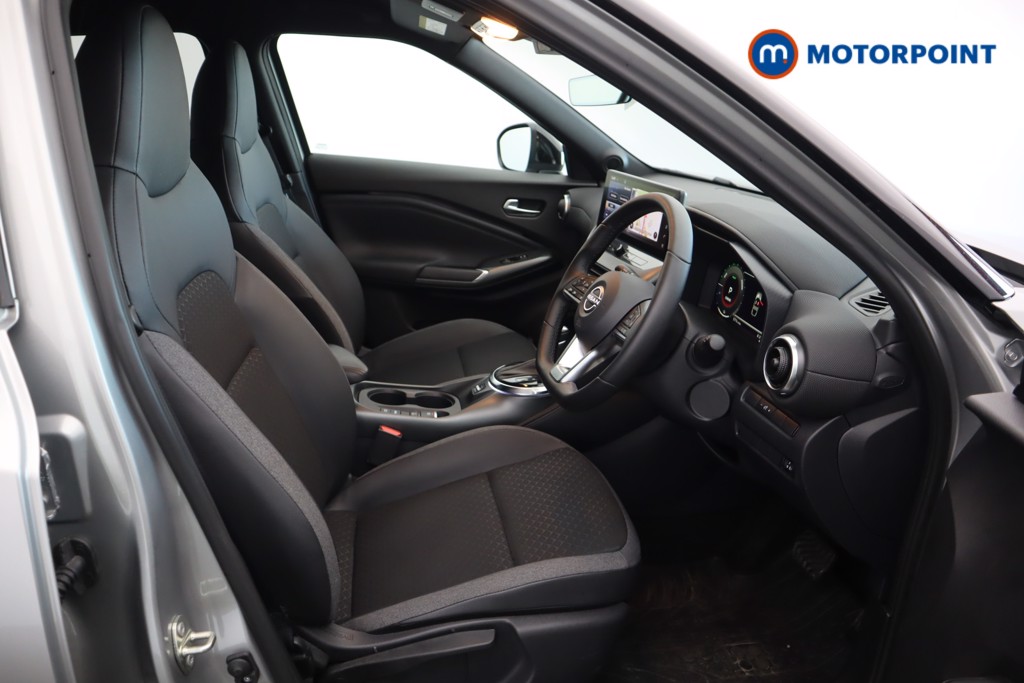 Nissan Juke N-Connecta Automatic Petrol-Electric Hybrid SUV - Stock Number (1599424) - 25th supplementary image