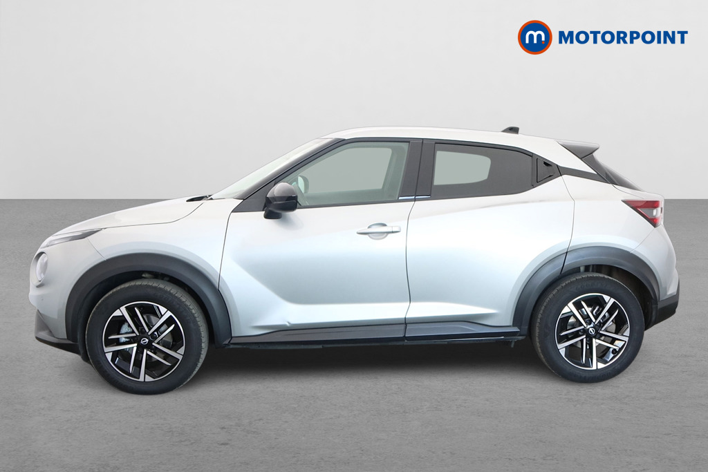Nissan Juke N-Connecta Automatic Petrol-Electric Hybrid SUV - Stock Number (1599424) - Passenger side