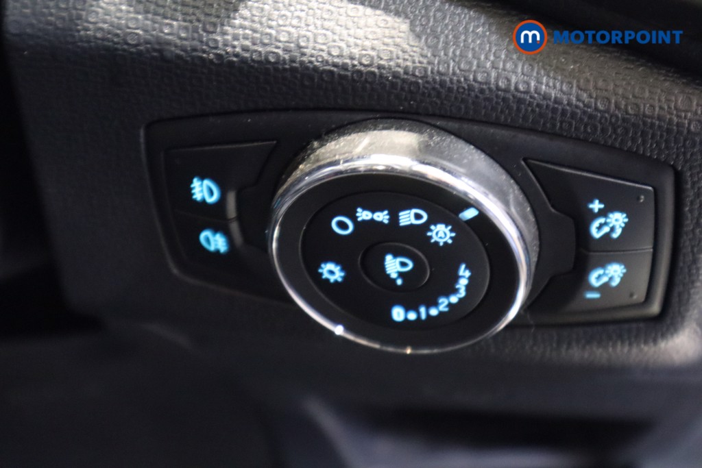 Ford Ecosport Titanium Manual Petrol SUV - Stock Number (1599466) - 16th supplementary image
