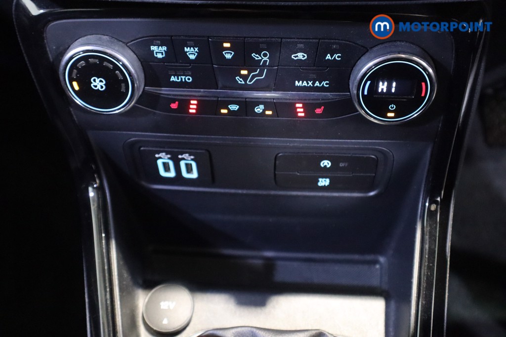 Ford Ecosport Titanium Manual Petrol SUV - Stock Number (1599466) - 22nd supplementary image