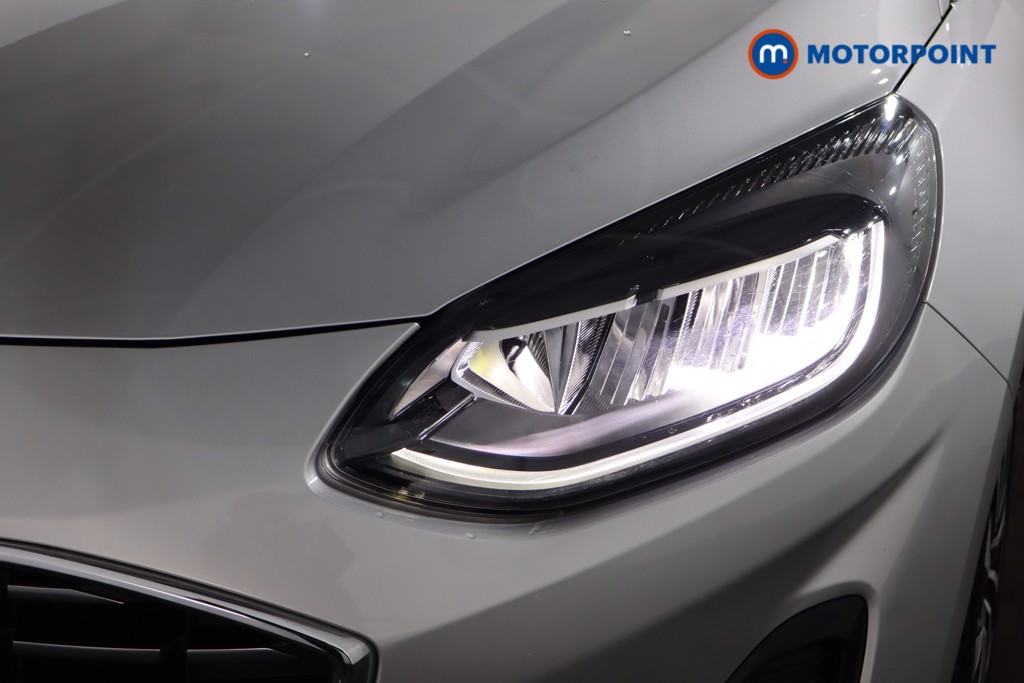 Ford Fiesta Titanium Manual Petrol Hatchback - Stock Number (1599634) - 25th supplementary image