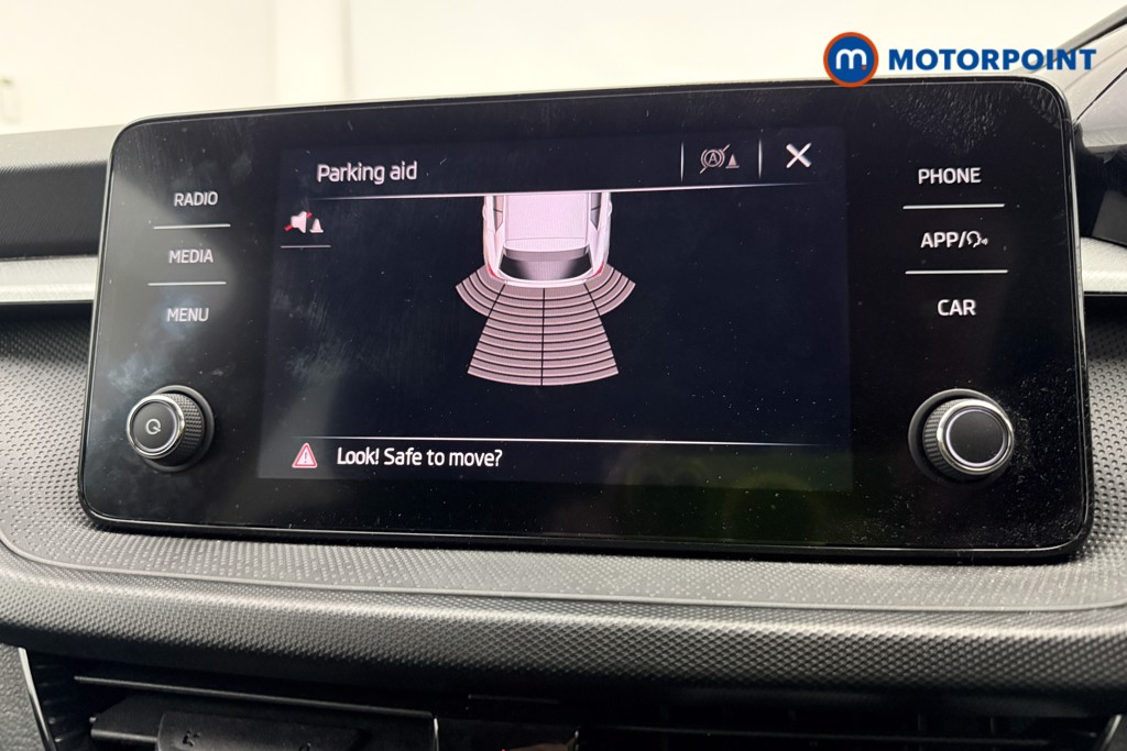 Skoda Fabia Colour Edition Manual Petrol Hatchback - Stock Number (1599719) - 3rd supplementary image