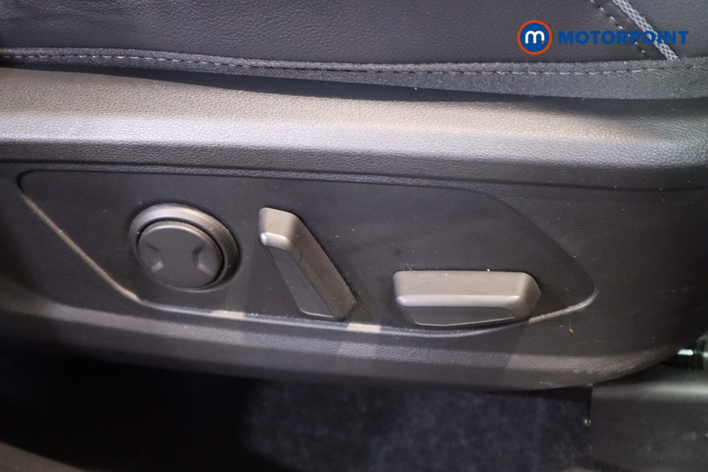 Hyundai Tucson Ultimate Automatic Petrol Plug-In Hybrid SUV - Stock Number (1599819) - 17th supplementary image