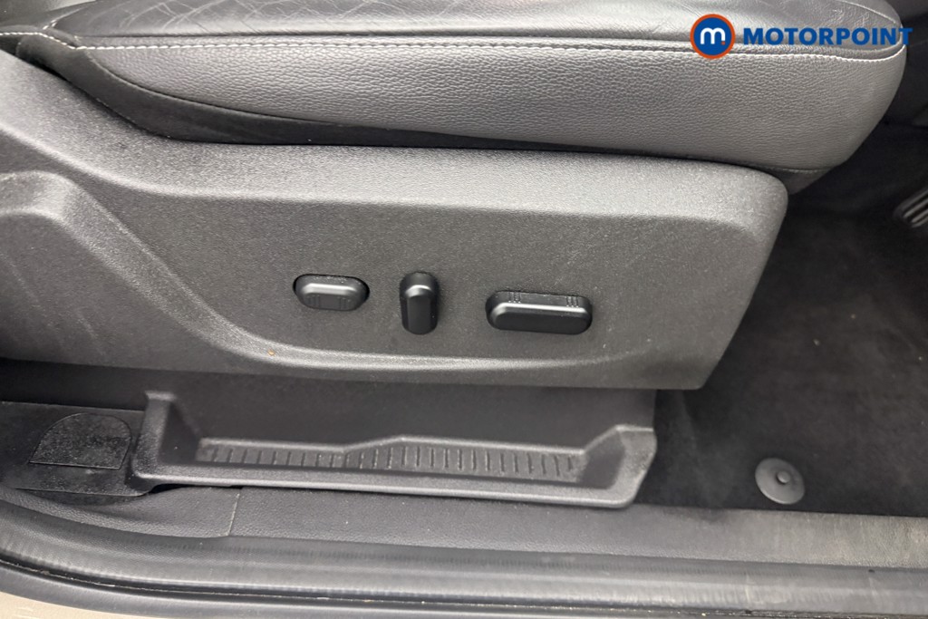 Ford Kuga Titanium X Edition Automatic Petrol SUV - Stock Number (1600071) - 17th supplementary image