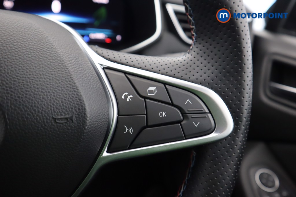 Renault Clio Esprit Alpine Manual Petrol Hatchback - Stock Number (1600141) - 6th supplementary image