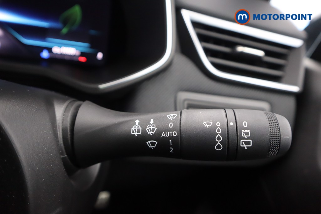 Renault Clio Esprit Alpine Manual Petrol Hatchback - Stock Number (1600141) - 8th supplementary image