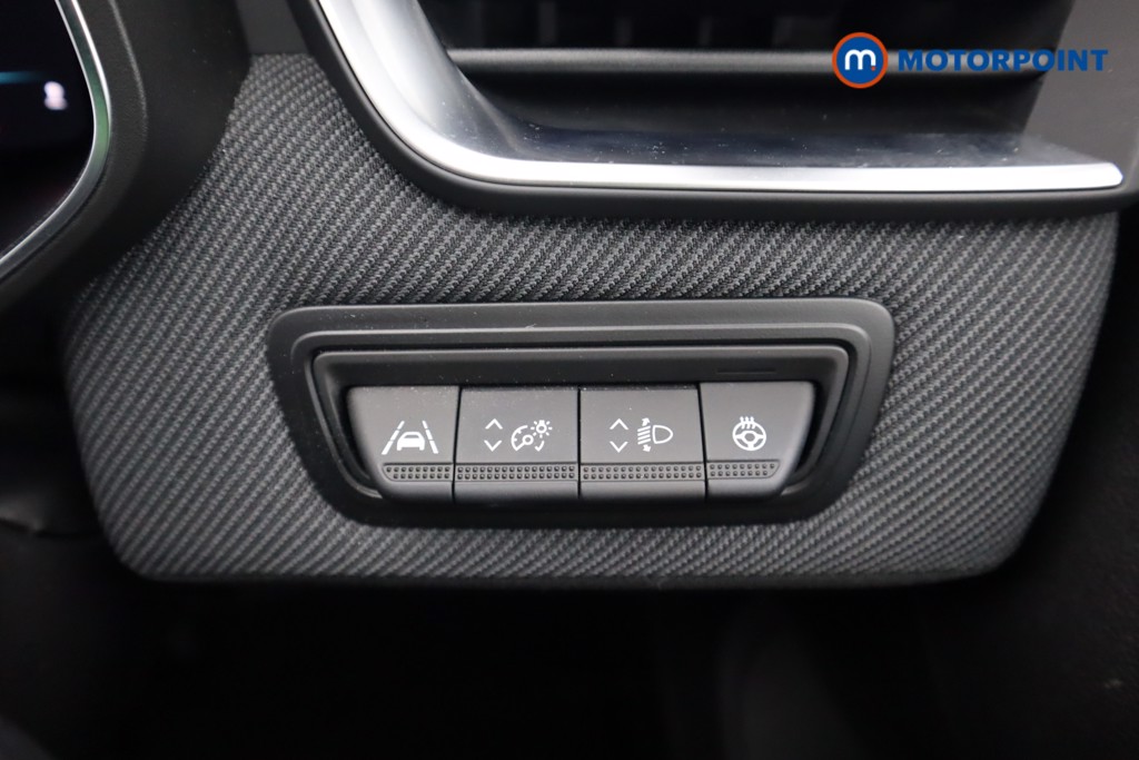 Renault Clio Esprit Alpine Manual Petrol Hatchback - Stock Number (1600141) - 10th supplementary image