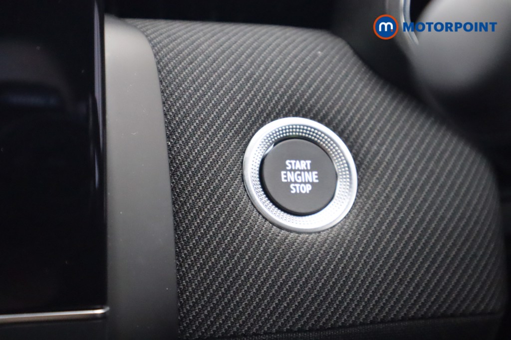 Renault Clio Esprit Alpine Manual Petrol Hatchback - Stock Number (1600141) - 12th supplementary image