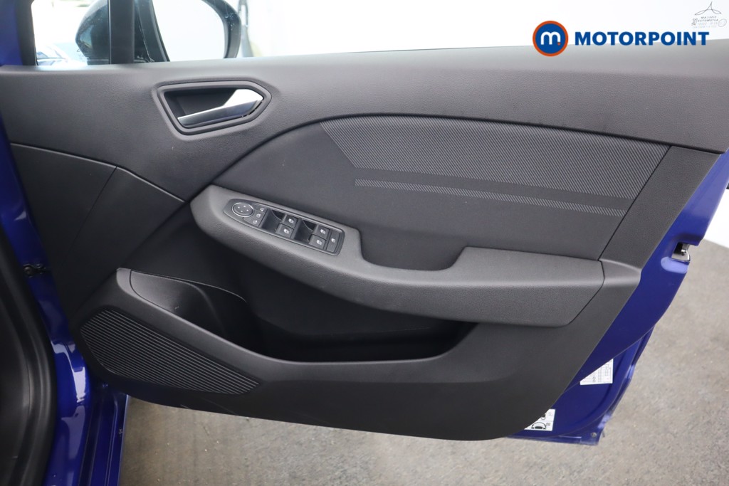 Renault Clio Esprit Alpine Manual Petrol Hatchback - Stock Number (1600141) - 23rd supplementary image