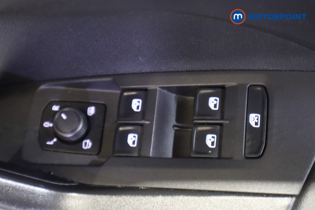 Volkswagen T-Cross Se Edition Manual Petrol SUV - Stock Number (1600182) - 15th supplementary image