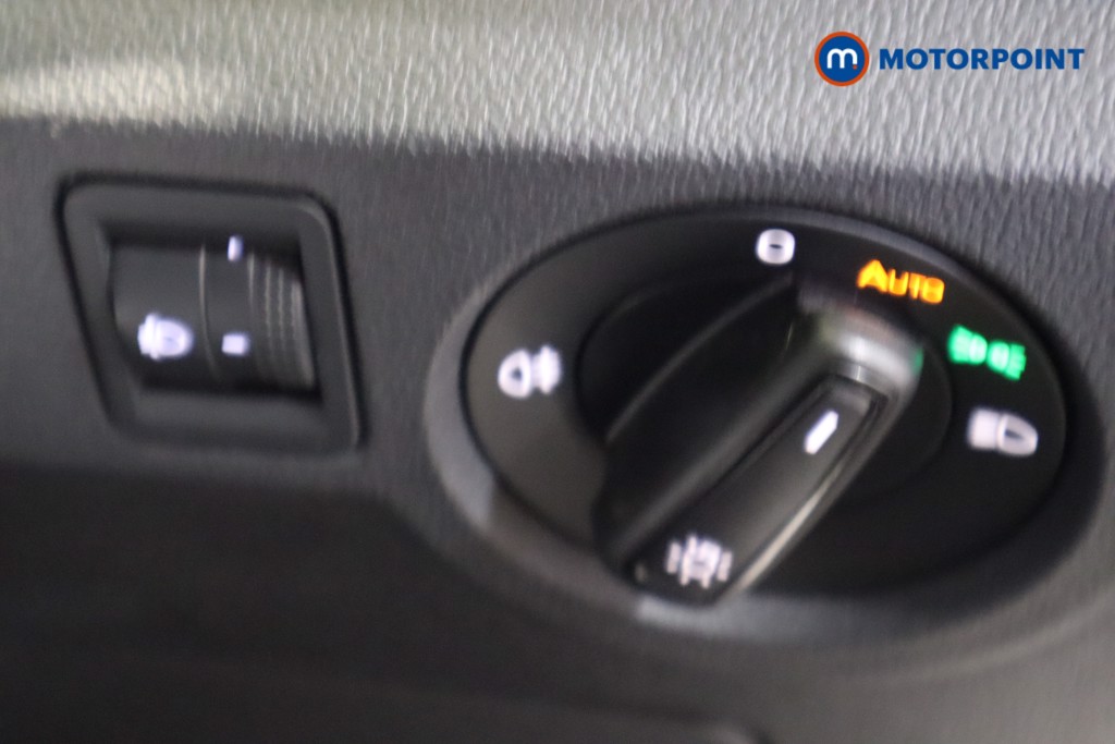 Volkswagen T-Cross Se Edition Manual Petrol SUV - Stock Number (1600182) - 16th supplementary image