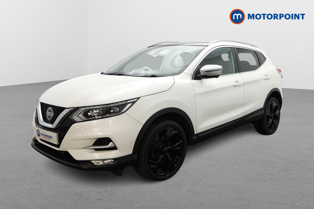 Nissan Qashqai Tekna-Plus Manual Diesel SUV - Stock Number (1556562) - Passenger side front corner