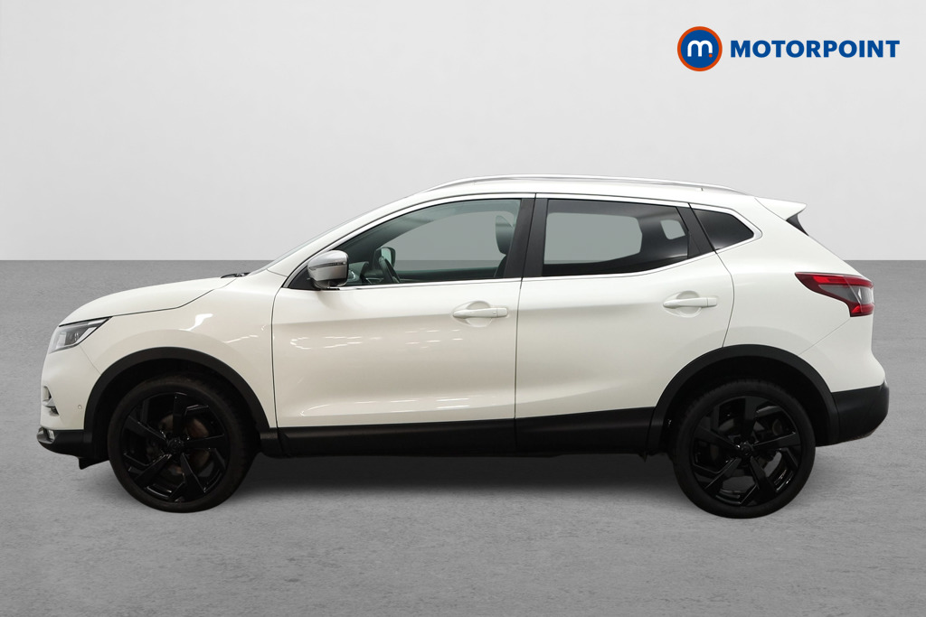 Nissan Qashqai Tekna-Plus Manual Diesel SUV - Stock Number (1556562) - Passenger side