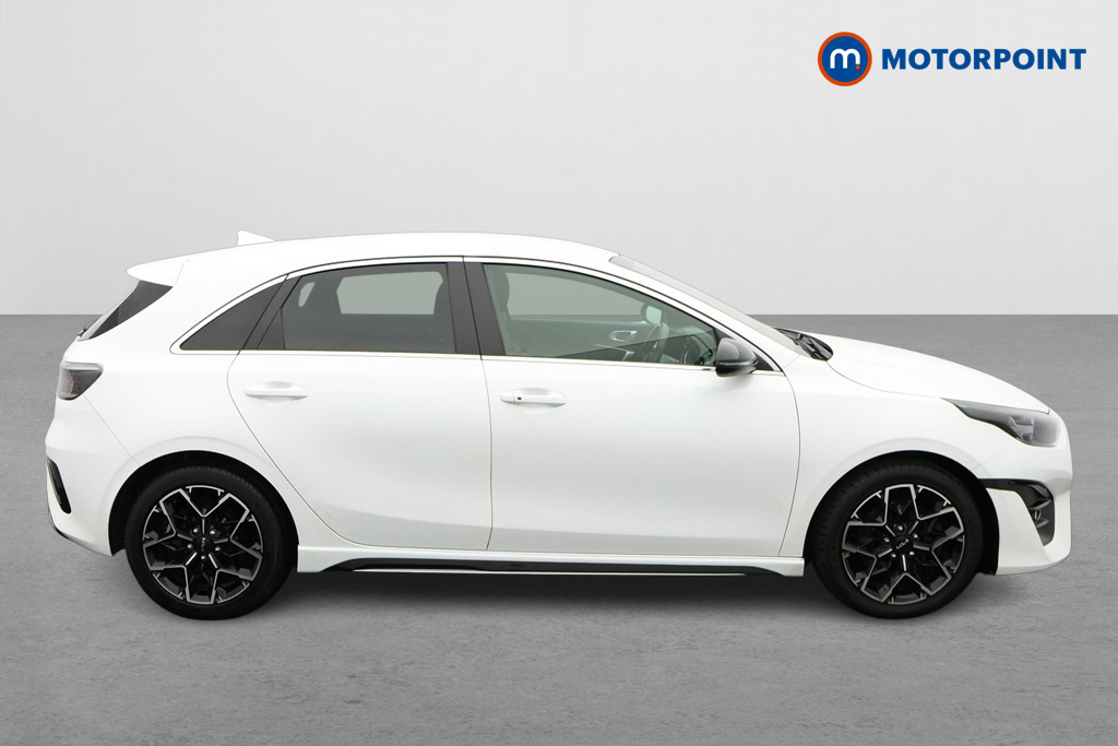 KIA Ceed Gt-Line Manual Petrol Hatchback - Stock Number (1574630) - Drivers side