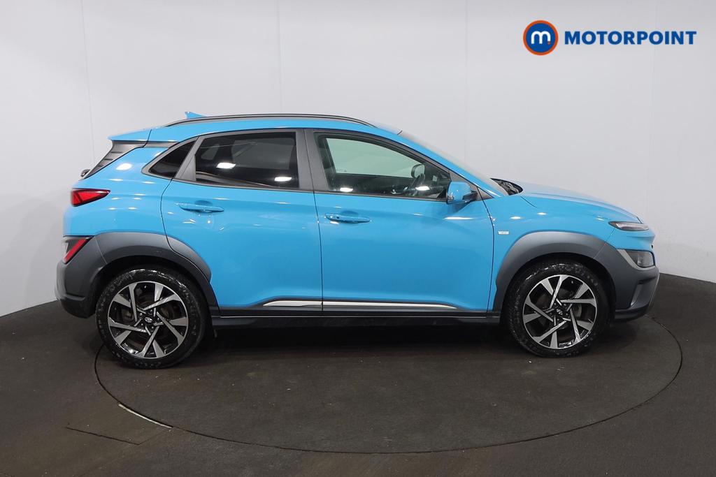 Hyundai Kona Premium Manual Petrol SUV - Stock Number (1577133) - Drivers side