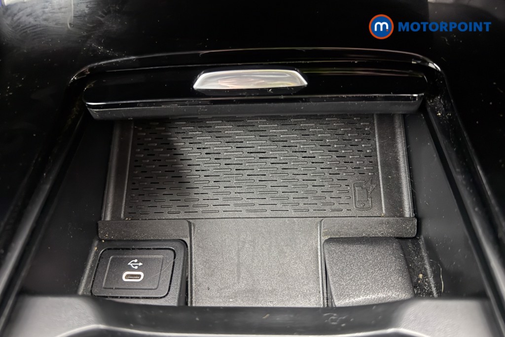 Mercedes-Benz CLA Amg Line Automatic Petrol Estate - Stock Number (1585422) - 15th supplementary image