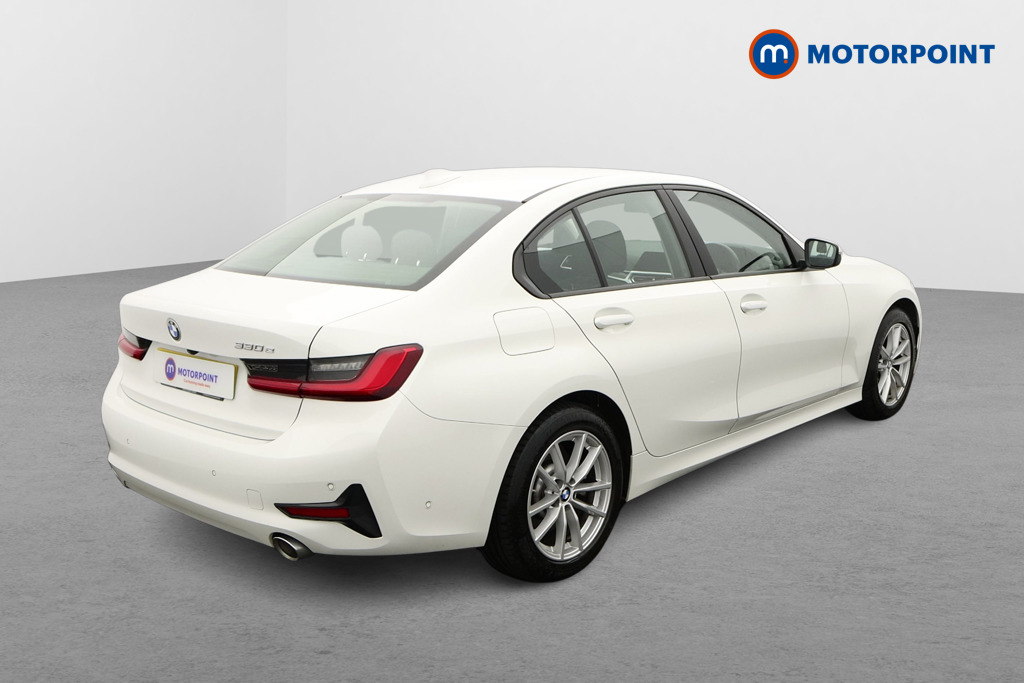 BMW 3 Series Se Pro Automatic Petrol Plug-In Hybrid Saloon - Stock Number (1585895) - Drivers side rear corner