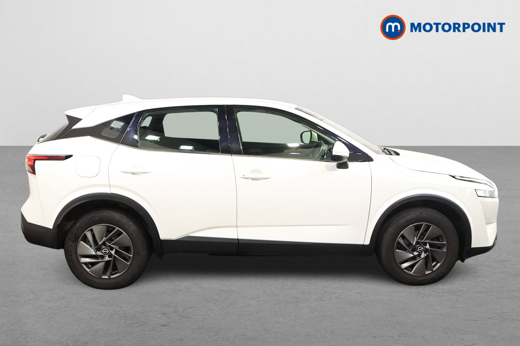 Nissan Qashqai Acenta Premium Manual Petrol SUV - Stock Number (1586468) - Drivers side