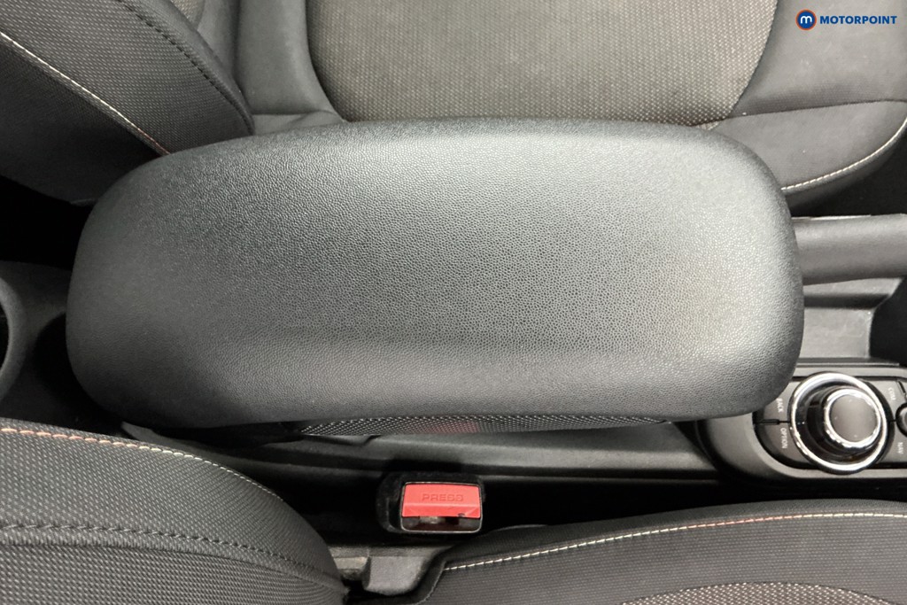 Mini Hatchback One Classic Automatic Petrol Hatchback - Stock Number (1587034) - 12th supplementary image