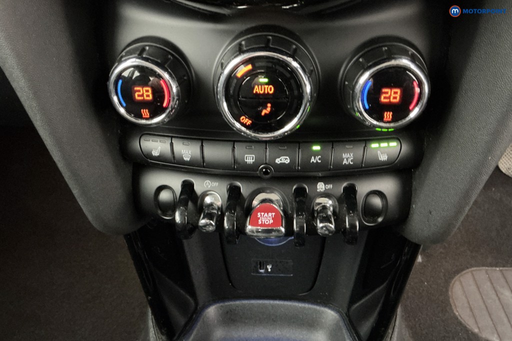 Mini Hatchback One Classic Automatic Petrol Hatchback - Stock Number (1587034) - 16th supplementary image