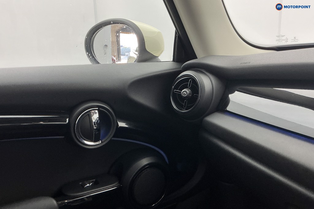 Mini Hatchback One Classic Automatic Petrol Hatchback - Stock Number (1587034) - 17th supplementary image