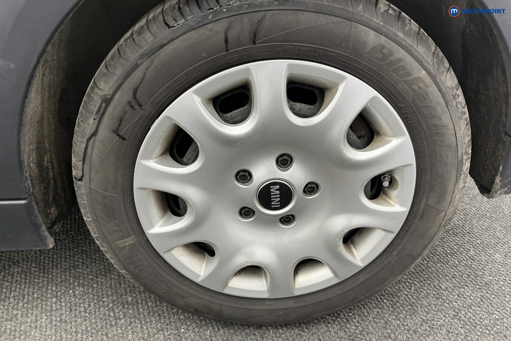 Mini Hatchback One Classic Automatic Petrol Hatchback - Stock Number (1587034) - 32nd supplementary image