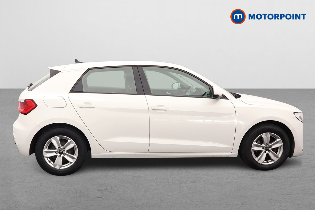 Audi A1 Technik Manual Petrol Hatchback - Stock Number (1588812) - Drivers side