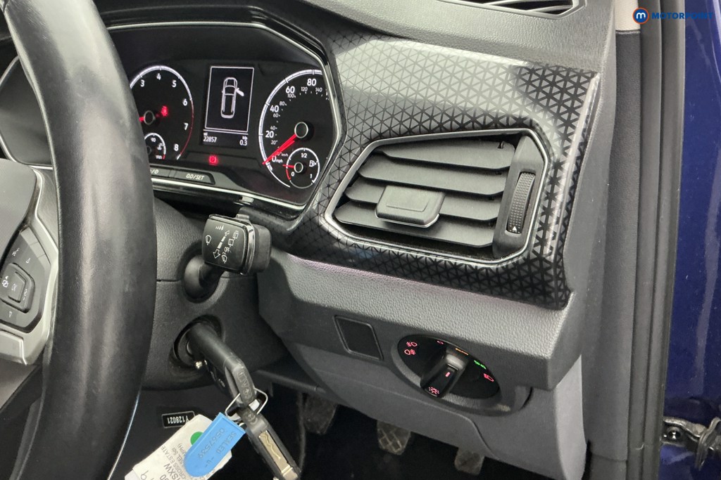 Volkswagen T-Cross SEL Manual Petrol SUV - Stock Number (1588890) - 20th supplementary image