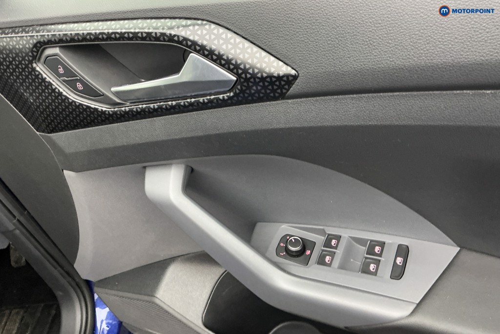 Volkswagen T-Cross SEL Manual Petrol SUV - Stock Number (1588890) - 22nd supplementary image