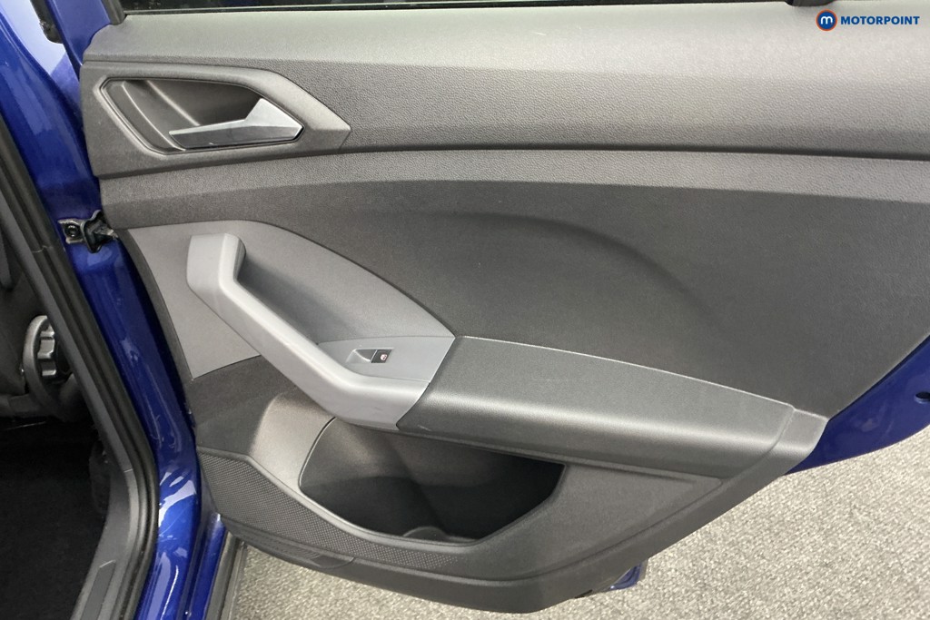 Volkswagen T-Cross SEL Manual Petrol SUV - Stock Number (1588890) - 23rd supplementary image