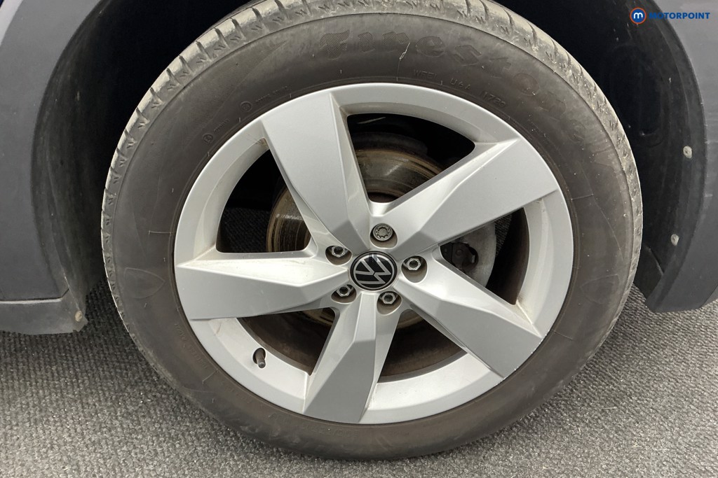 Volkswagen T-Cross SEL Manual Petrol SUV - Stock Number (1588890) - 33rd supplementary image