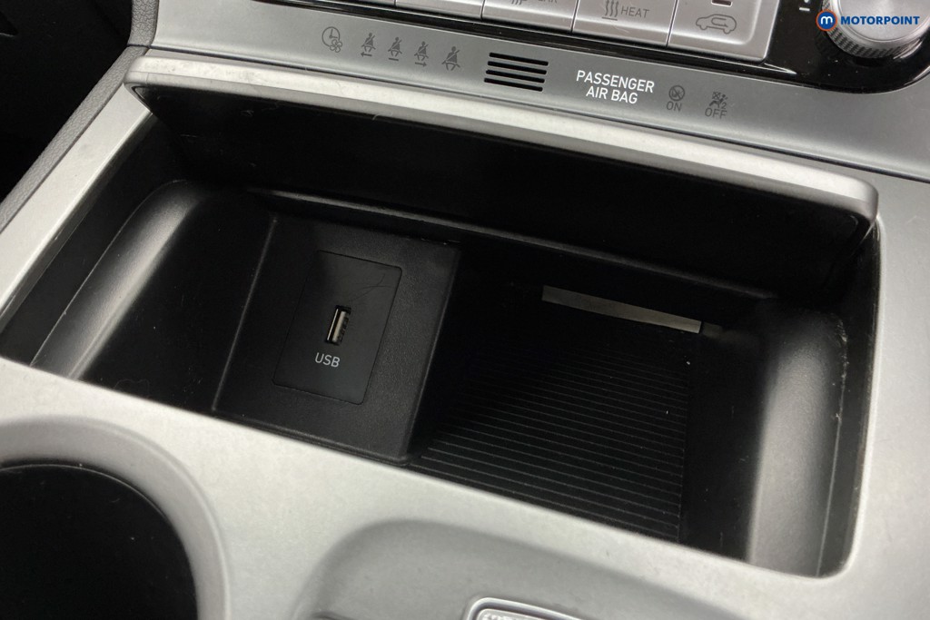 Hyundai Kona Se Connect Automatic Electric SUV - Stock Number (1589458) - 15th supplementary image