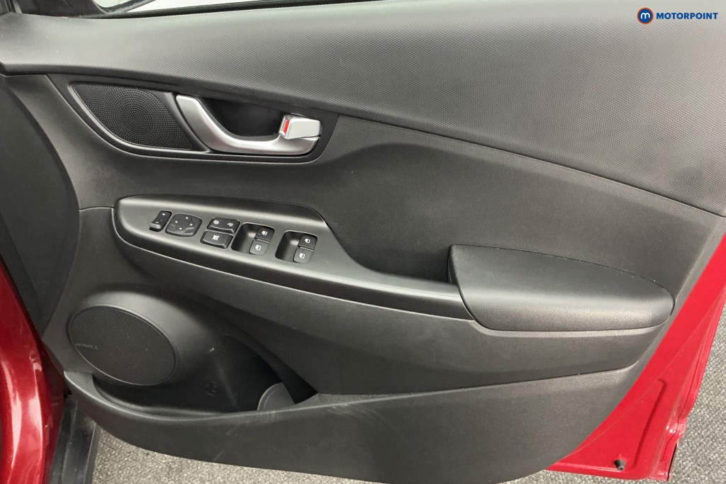 Hyundai Kona Se Connect Automatic Electric SUV - Stock Number (1589458) - 21st supplementary image