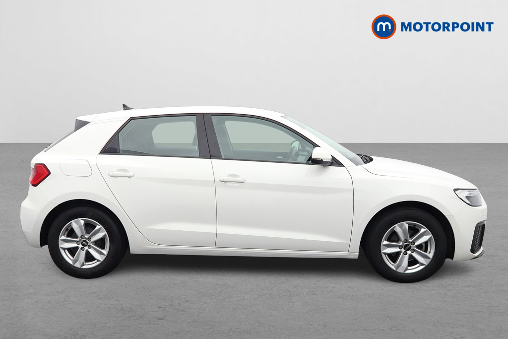 Audi A1 Technik Manual Petrol Hatchback - Stock Number (1589585) - Drivers side