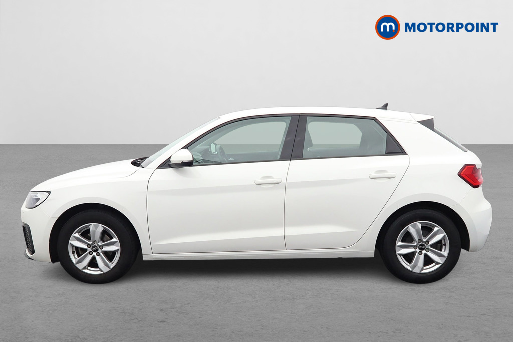 Audi A1 Technik Manual Petrol Hatchback - Stock Number (1589585) - Passenger side