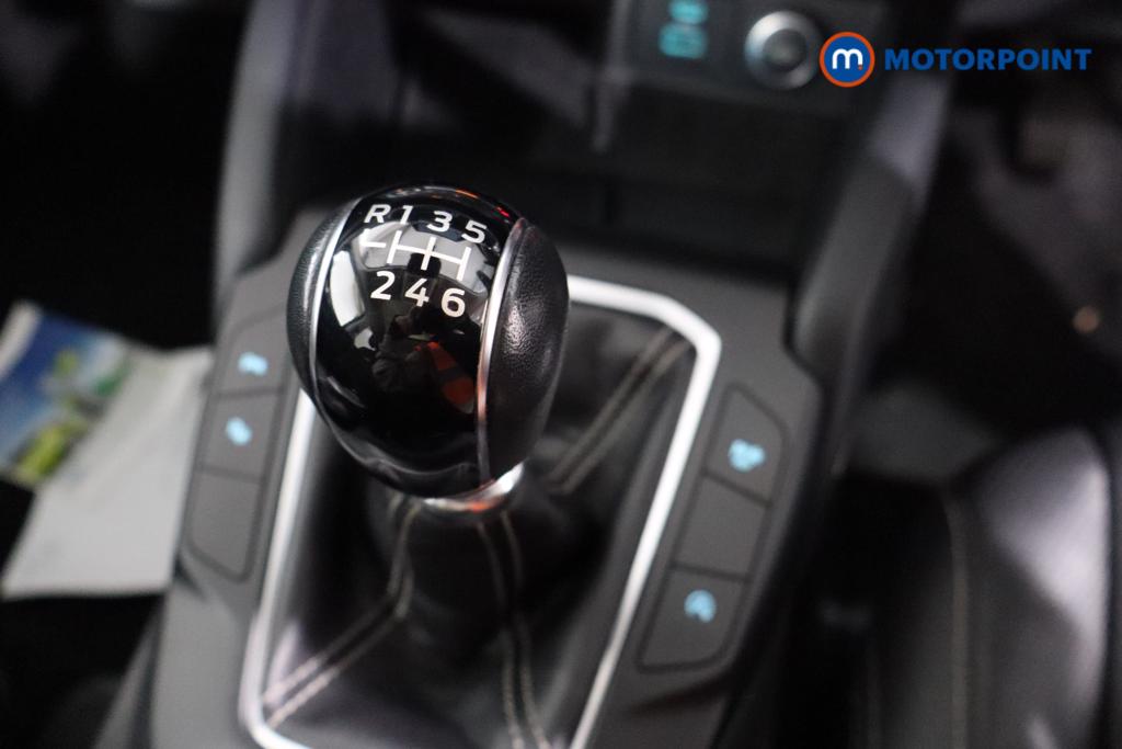 Ford Kuga Vignale Manual Petrol SUV - Stock Number (1590626) - 4th supplementary image