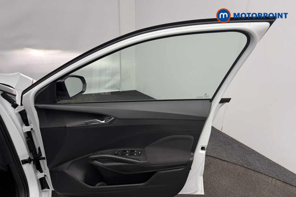 Skoda Fabia Colour Edition Manual Petrol Hatchback - Stock Number (1591090) - 17th supplementary image