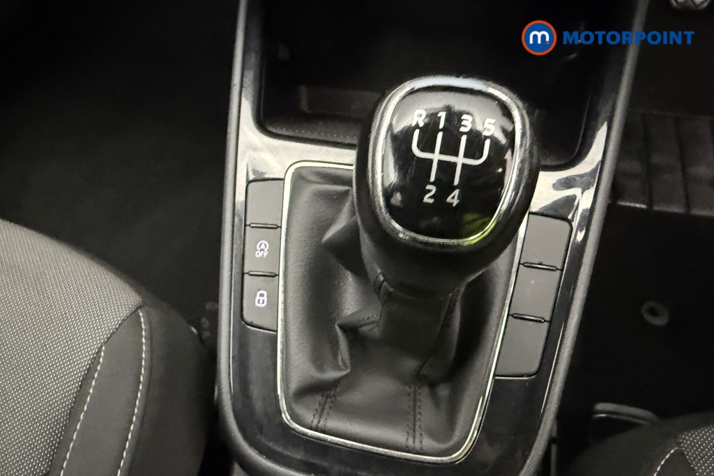 Skoda Fabia Colour Edition Manual Petrol Hatchback - Stock Number (1591090) - 21st supplementary image