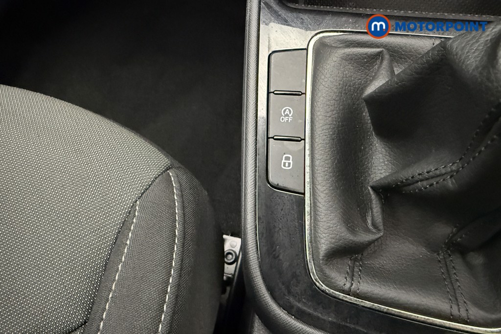 Skoda Fabia Colour Edition Manual Petrol Hatchback - Stock Number (1591090) - 22nd supplementary image