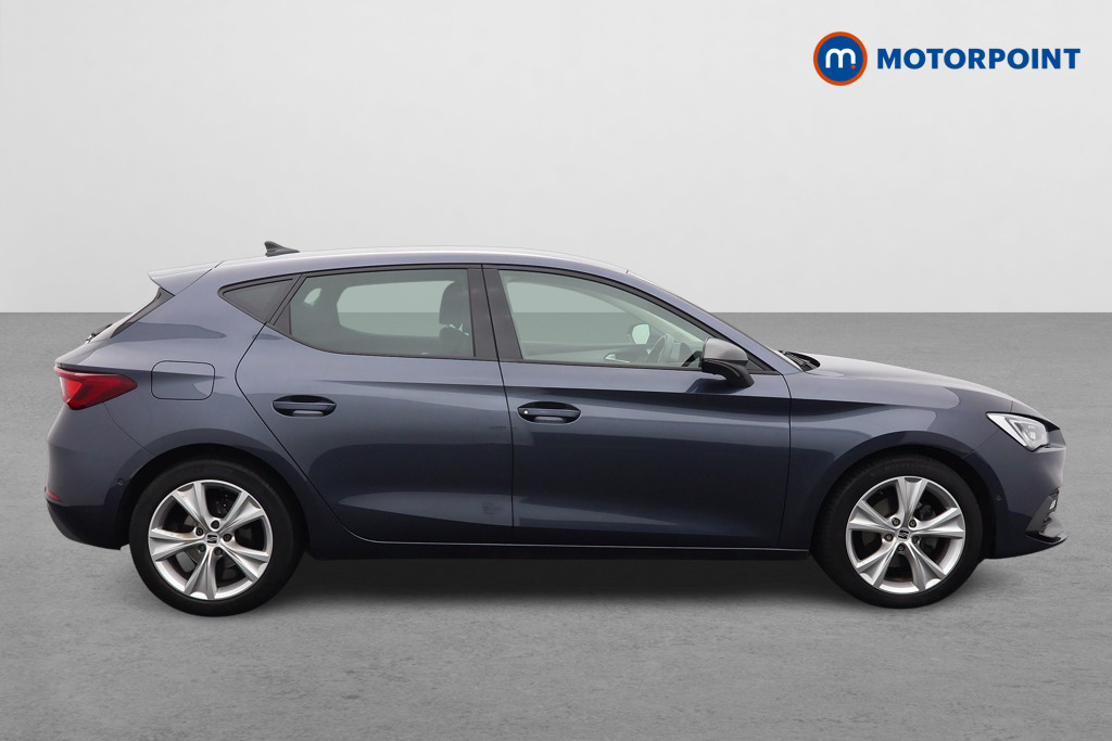 Seat Leon FR Manual Petrol Hatchback - Stock Number (1591982) - Drivers side